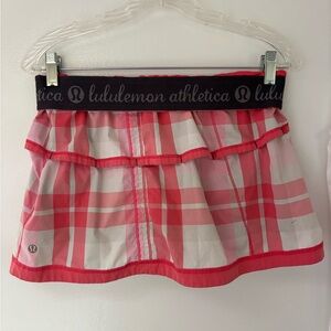 LULU LEMON SIZE medium tennis skirt